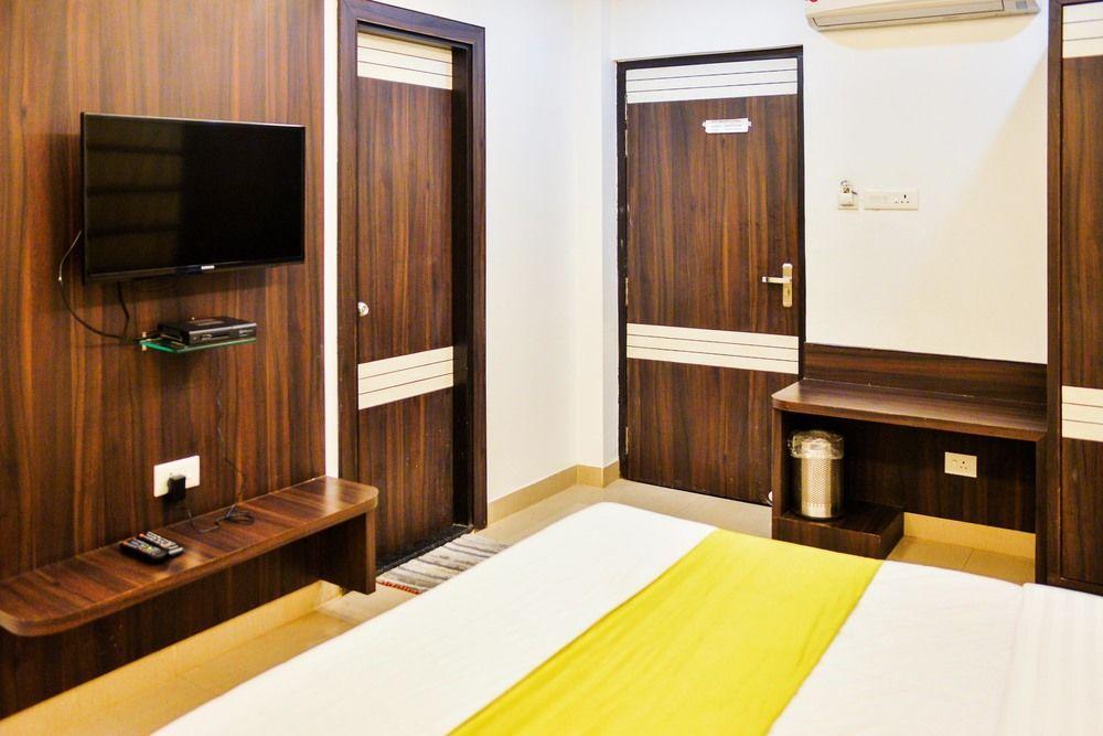 Hotel Janki International By Keymagics Váránasí Exteriér fotografie