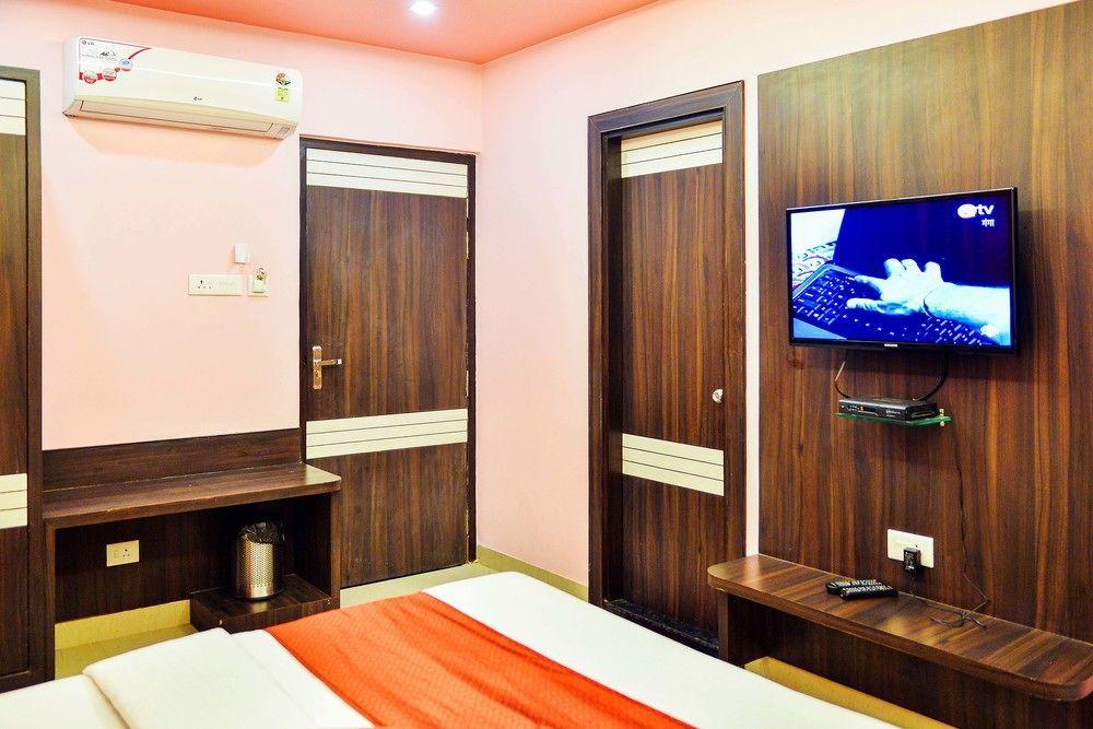 Hotel Janki International By Keymagics Váránasí Exteriér fotografie