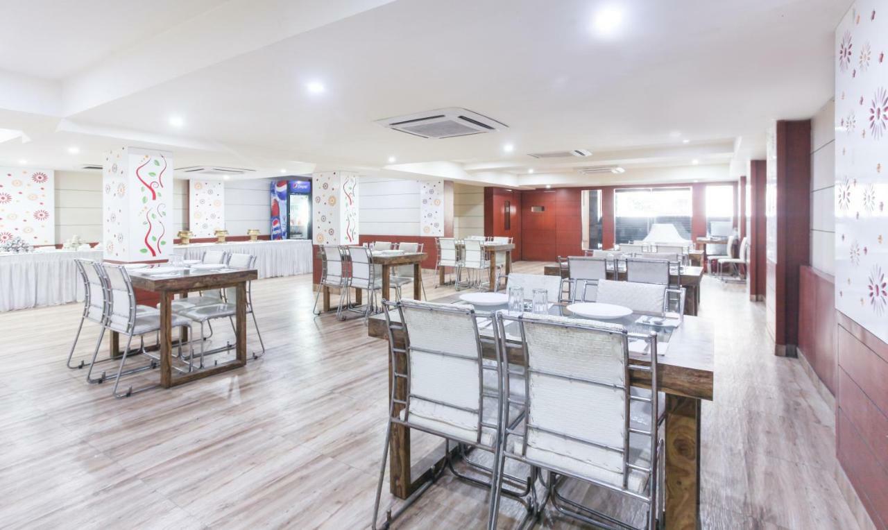 Hotel Janki International By Keymagics Váránasí Exteriér fotografie